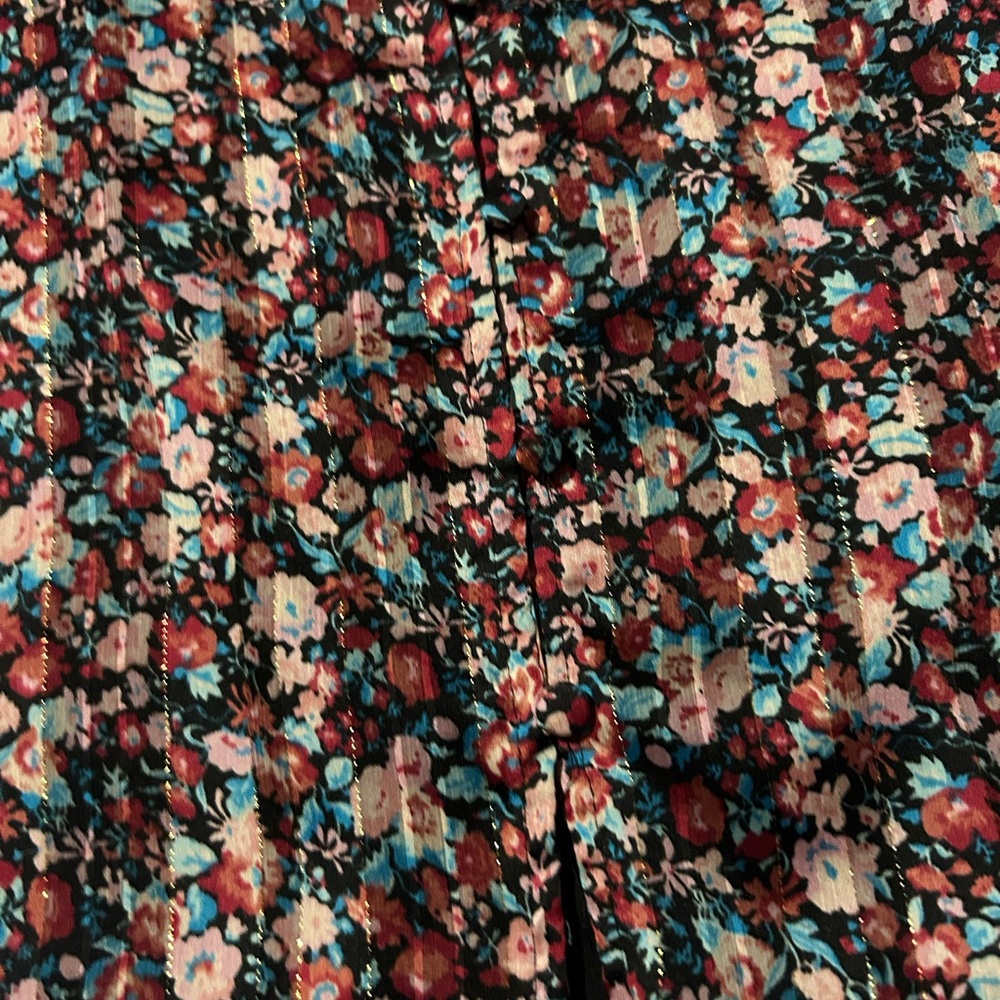 Floral Long Sleeve Blouse - Picture 3 of 8